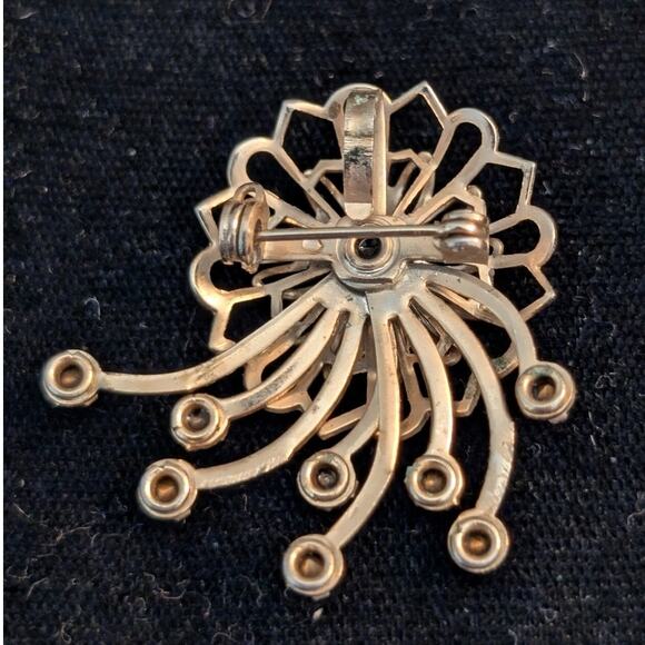 Vtg Gold Tone Blue/Clear Rhinestone Art Deco 1950s Flower Spray Brooch/Pendant - Picture 2 of 5